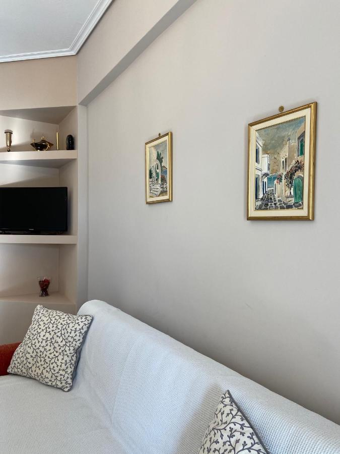 Mpanos Sea Apartment 2 Loutra Oraias Elenis Ngoại thất bức ảnh